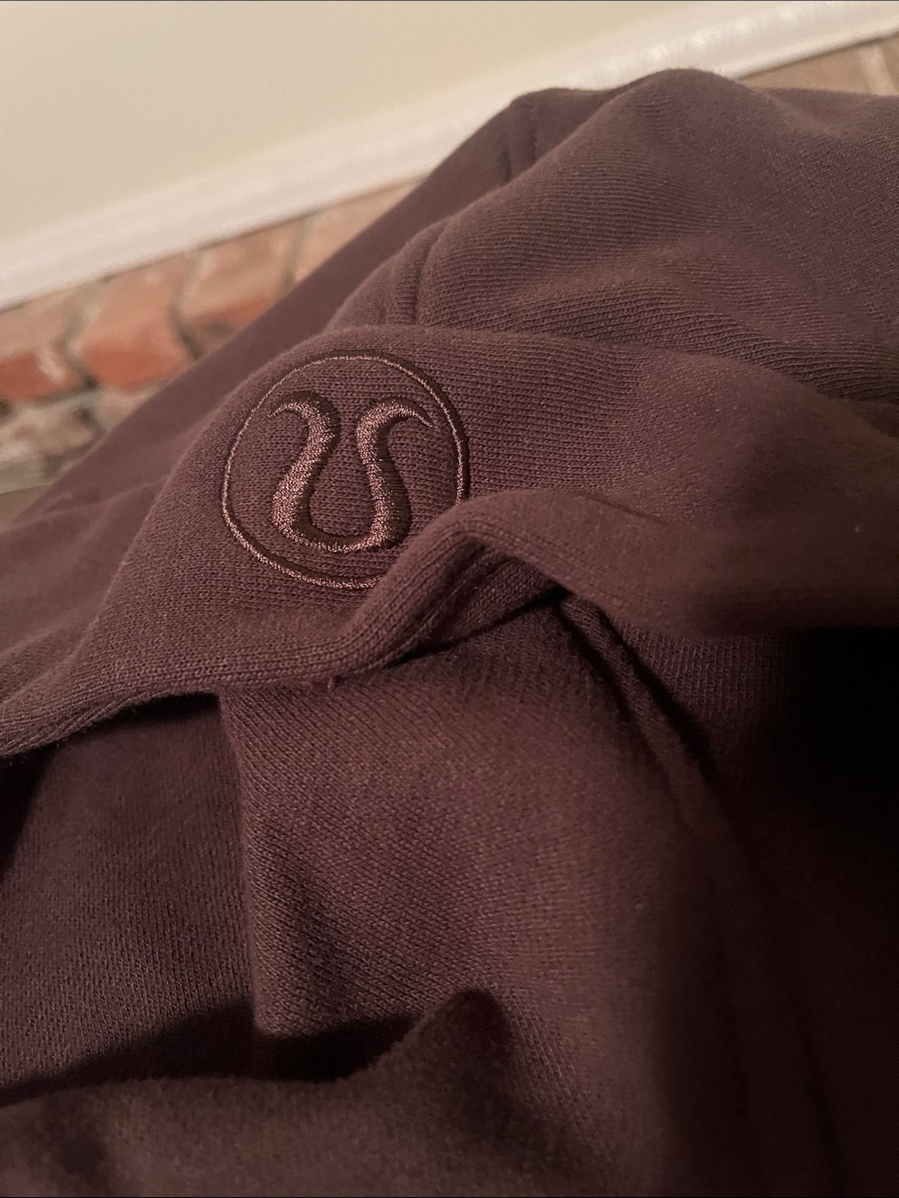 lululemon athletica Womens Half-Zip Hoodie Sweater in Chocolate Brown - Picture 6 of 10